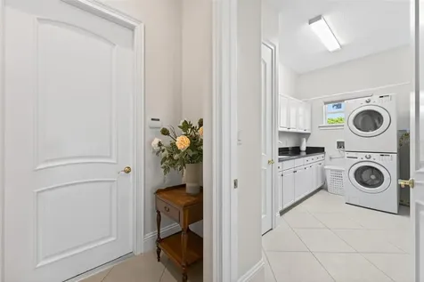 7303 Birds Nest Court Yalaha FL 34797