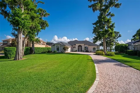 7303 Birds Nest Court Yalaha FL 34797
