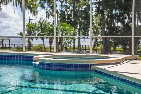 7303 Birds Nest Court Yalaha FL 34797