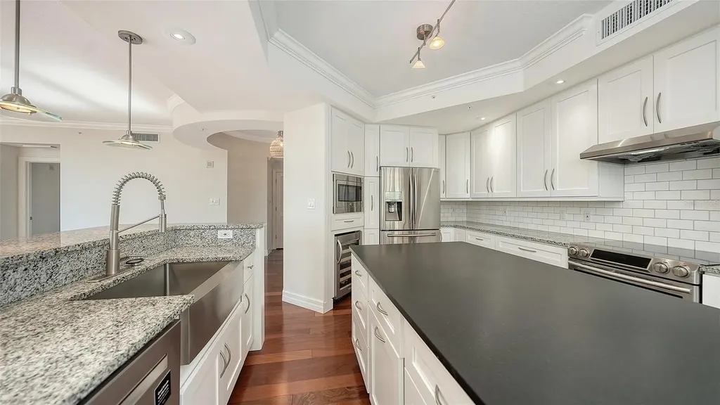393 N Point Road Osprey FL 34229