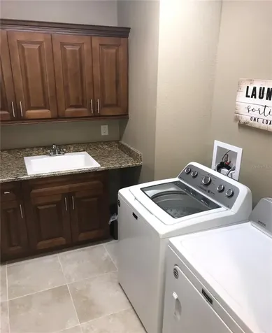 7610 34th Avenue W Bradenton FL 34209
