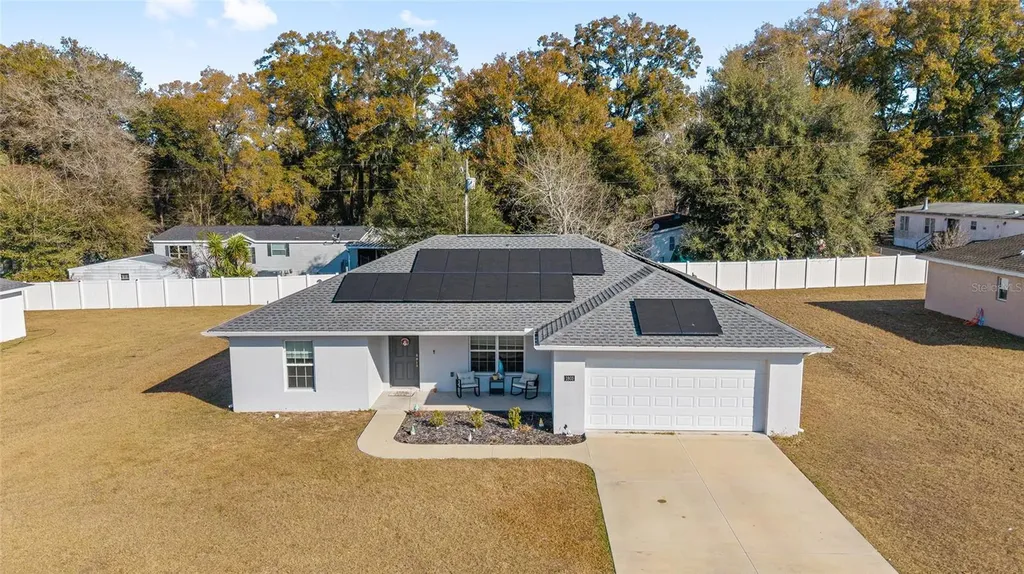 1803 NE 161st Place Citra FL 32113