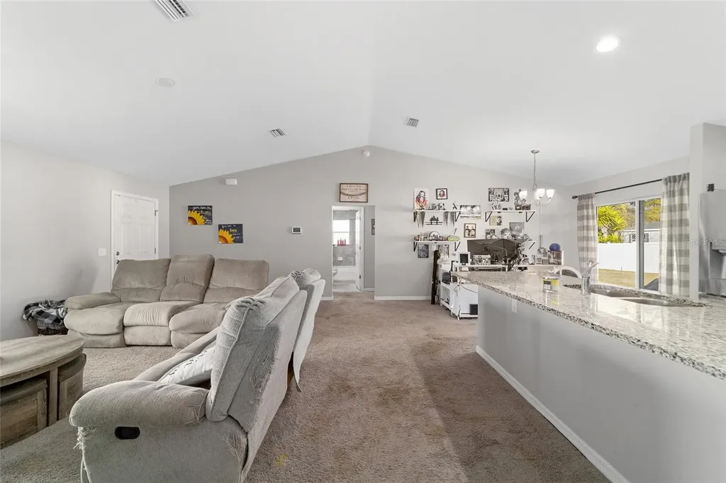 1803 NE 161st Place Citra FL 32113