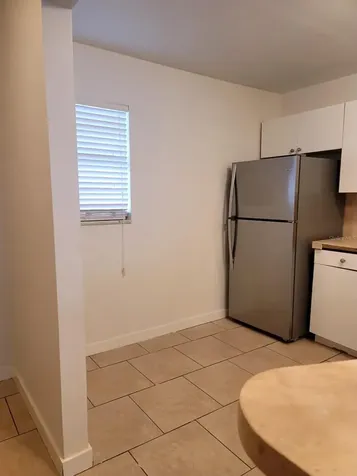 1690 NE 191th Street Miami FL 33179