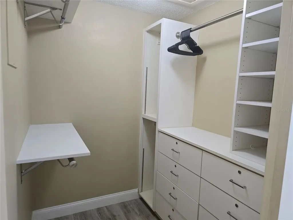 4617 Forest Wood Trail Sarasota FL 34241