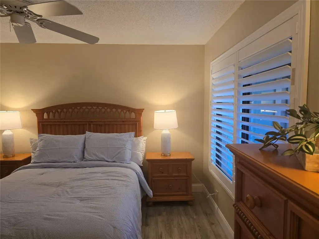 4617 Forest Wood Trail Sarasota FL 34241