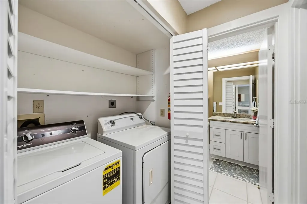 4617 Forest Wood Trail Sarasota FL 34241