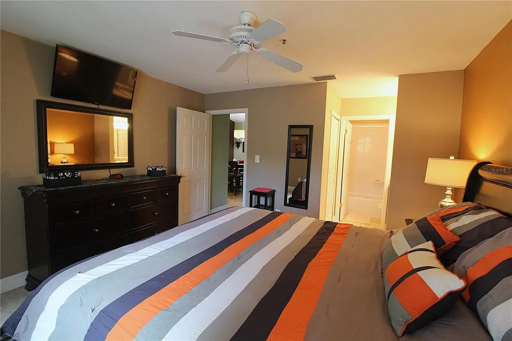 4040 Crockers Lake Boulevard Sarasota FL 34238