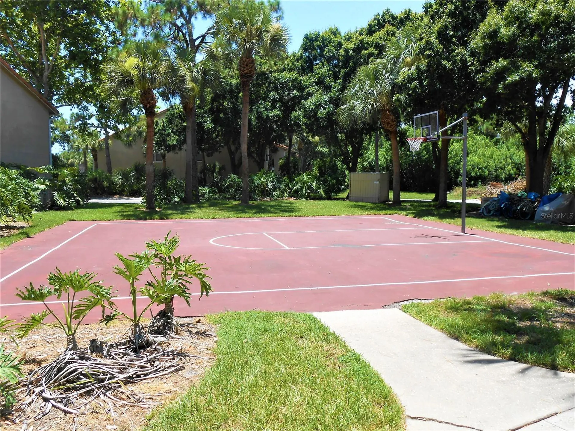 4040 Crockers Lake Boulevard Sarasota FL 34238