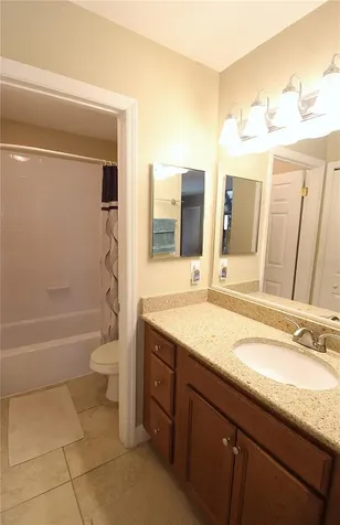 4040 Crockers Lake Boulevard Sarasota FL 34238