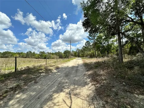 Bronson FL 32621