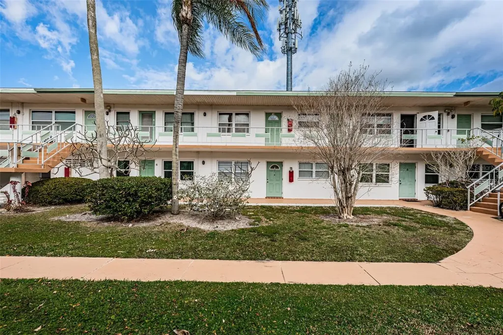 5955 18th Street N St Petersburg FL 33714