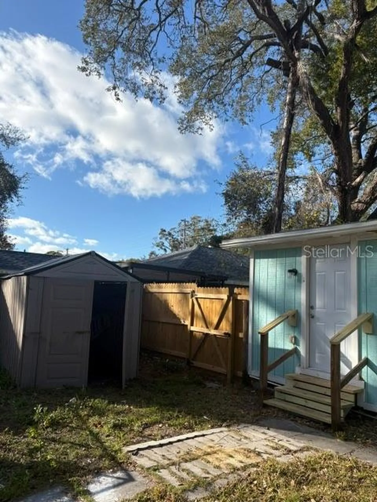 911 Hart Street Clearwater FL 33755
