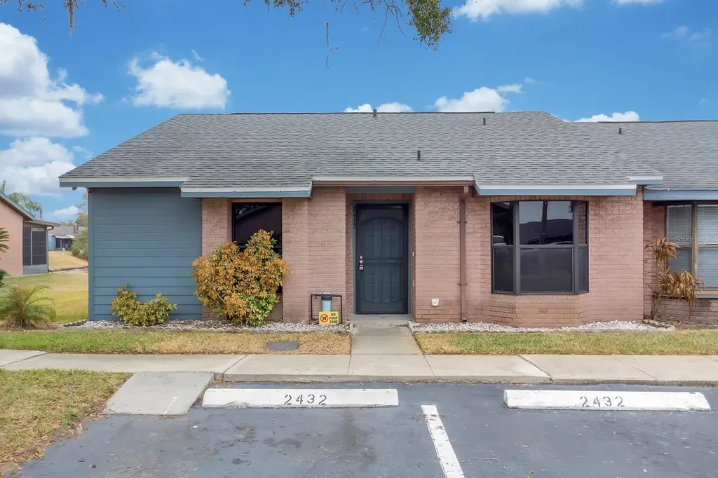 2432 King Oak Court St Cloud FL 34769