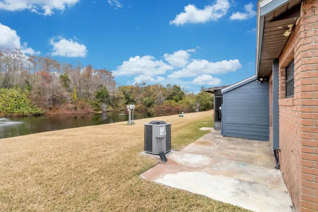2432 King Oak Court St Cloud FL 34769