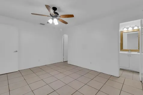 2432 King Oak Court St Cloud FL 34769