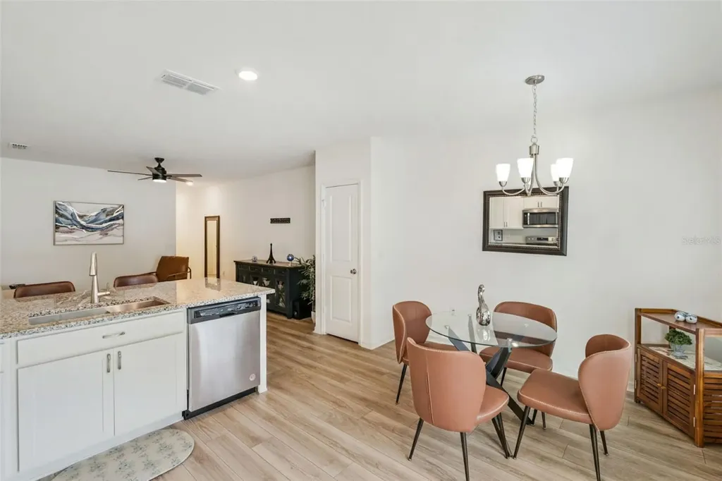 1412 Mirabella Circle Davenport FL 33897