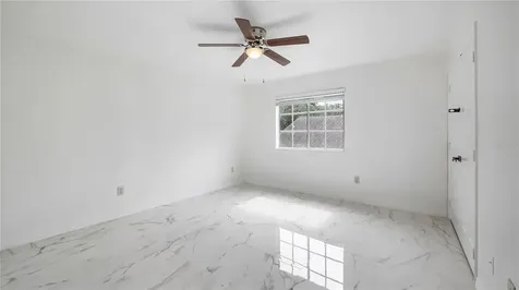 7843 Saint Andrews Circle Orlando FL 32835