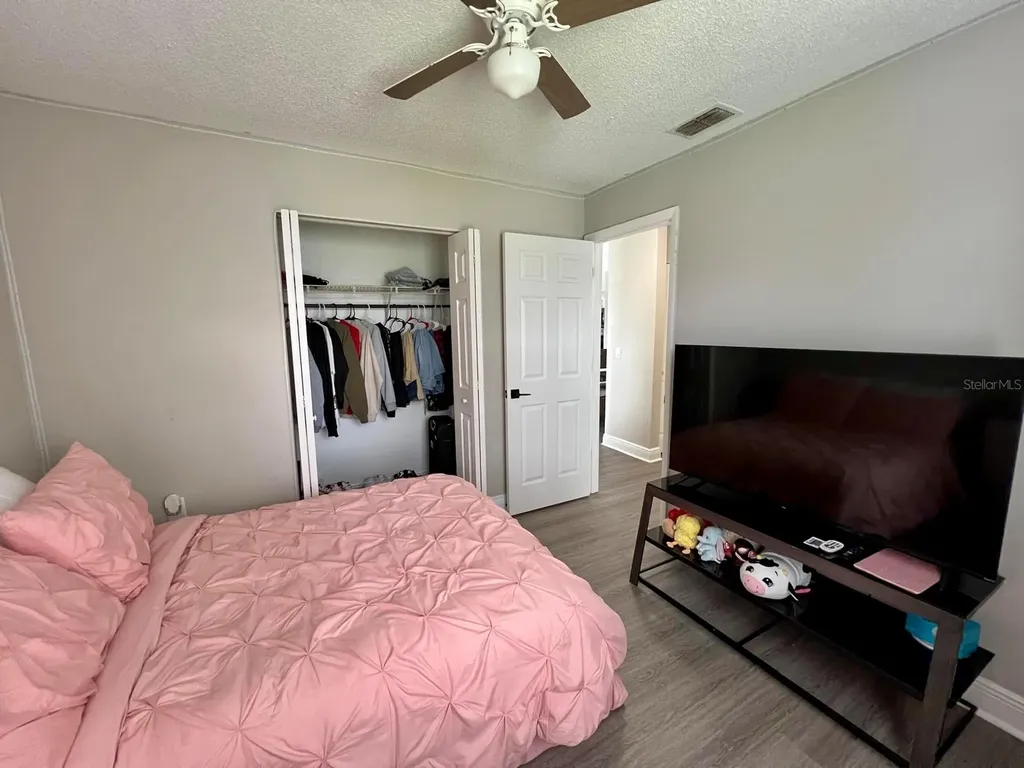 1213 Bermuda Lakes Lane Kissimmee FL 34741