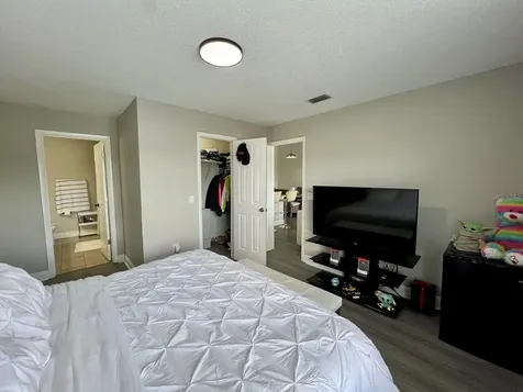 1213 Bermuda Lakes Lane Kissimmee FL 34741
