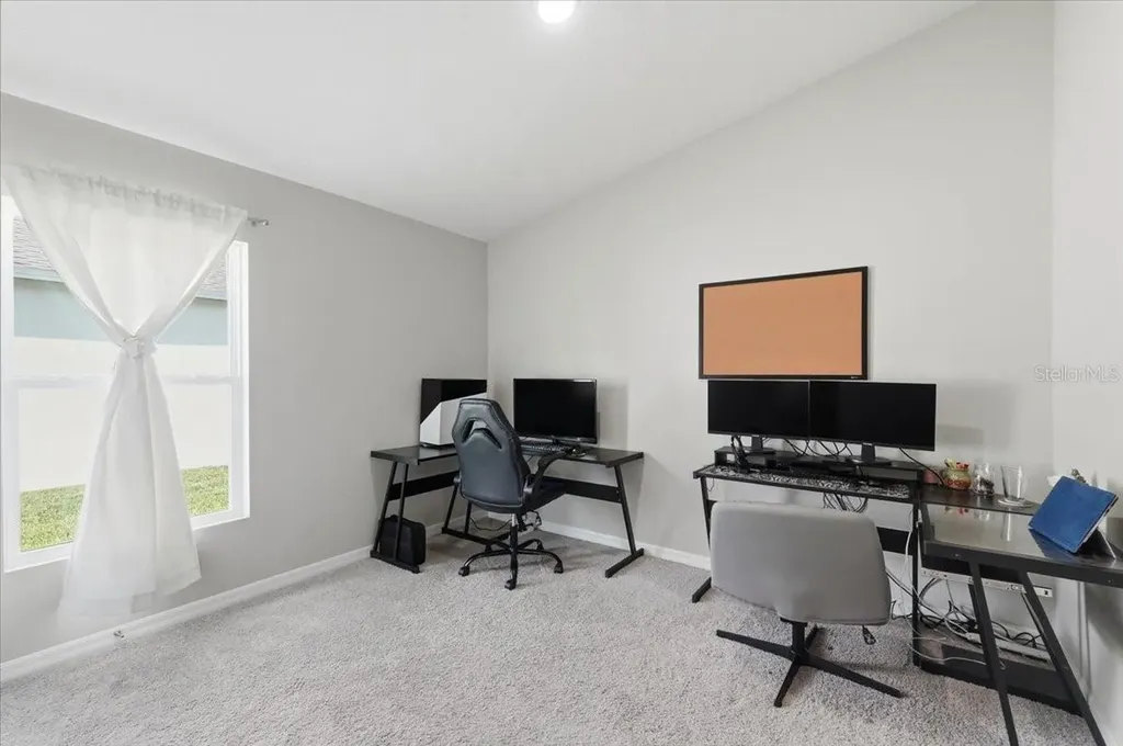 5944 Slate Rock Drive Lakeland FL 33811
