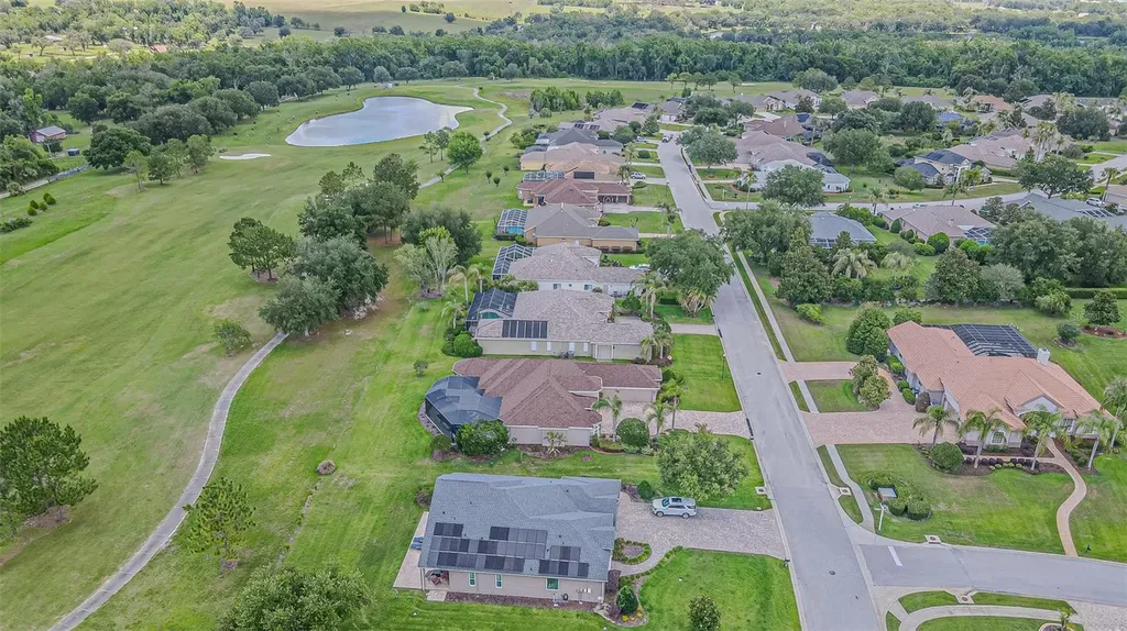 13137 Thoroughbred Drive Dade City FL 33525