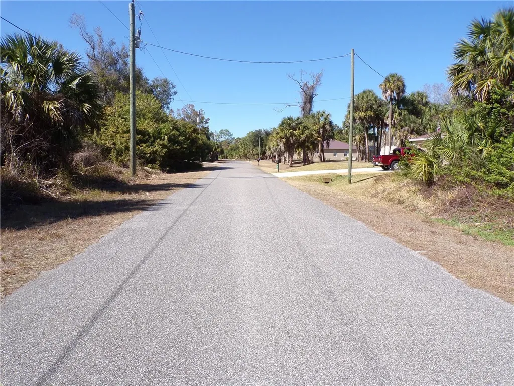 Albatros Lane North Port FL 34288