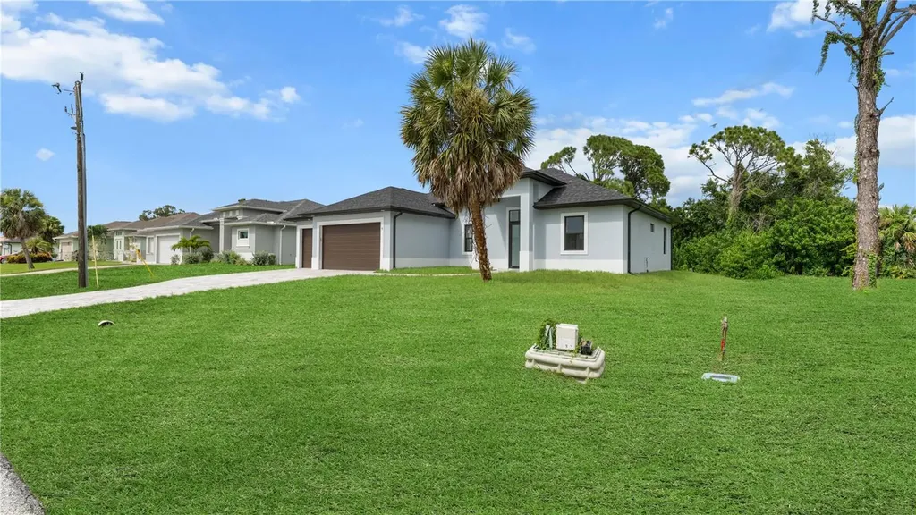 9 Tee View Road Rotonda West FL 33947