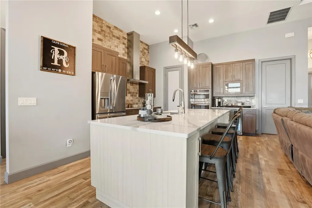 1616 N Old Burnt Store Road N Cape Coral FL 33993