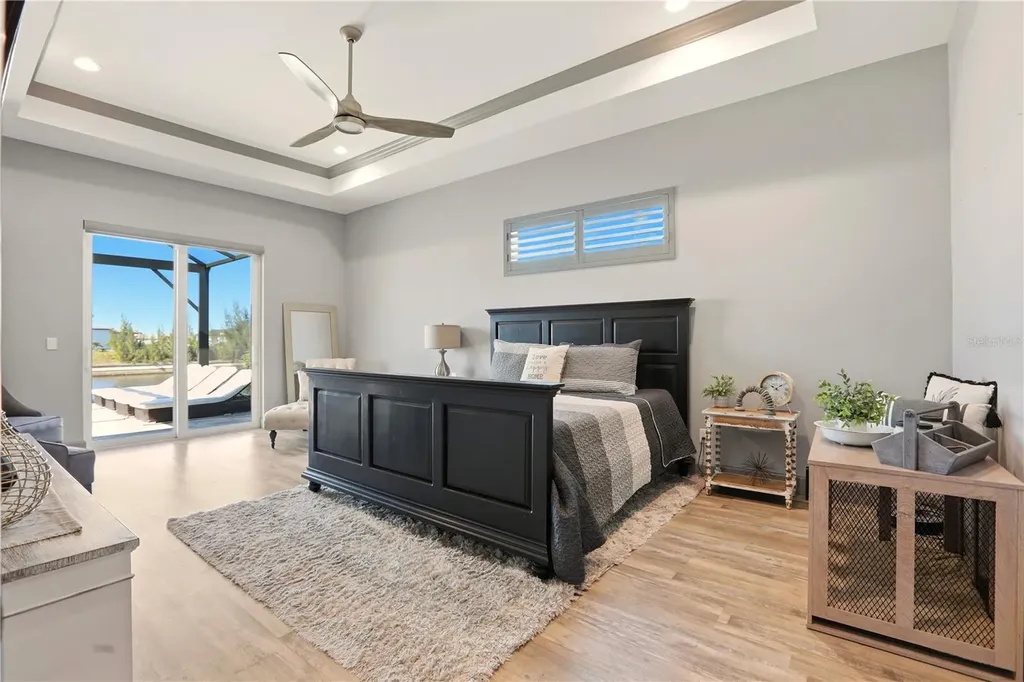 1616 N Old Burnt Store Road N Cape Coral FL 33993