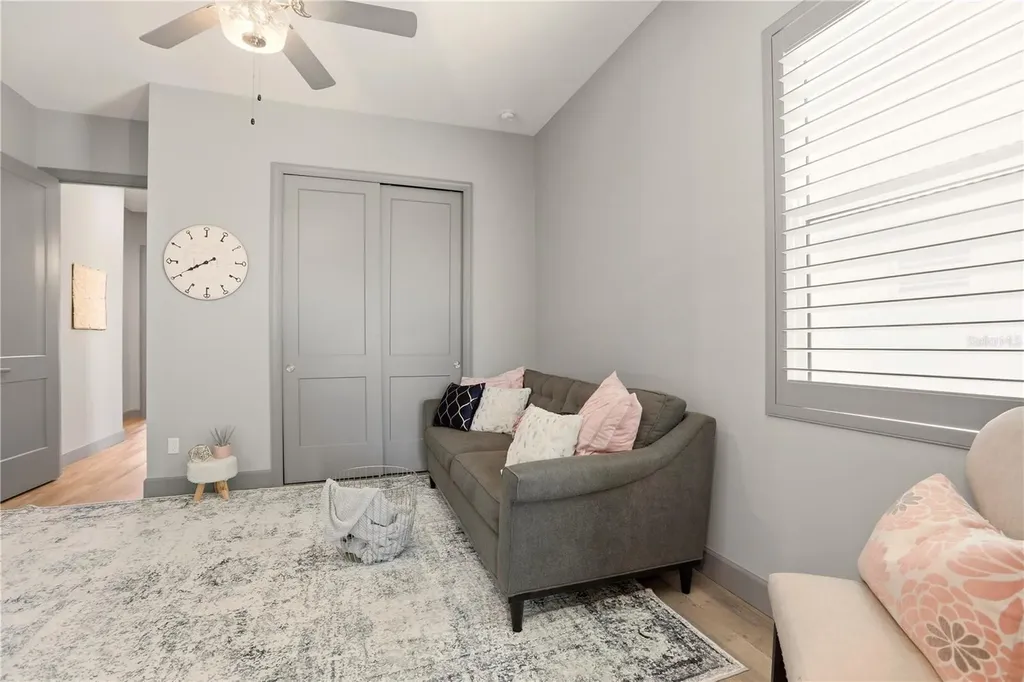 1616 N Old Burnt Store Road N Cape Coral FL 33993