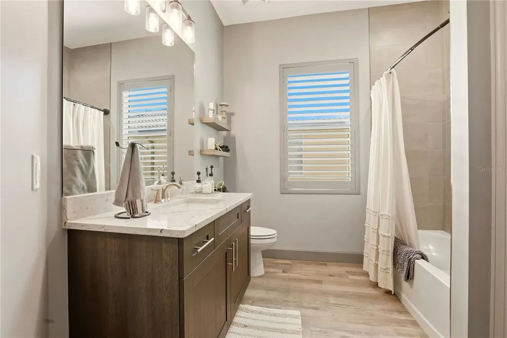 1616 N Old Burnt Store Road N Cape Coral FL 33993