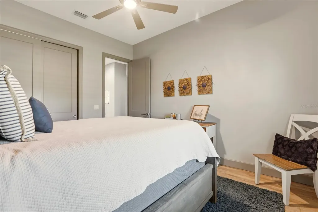 1616 N Old Burnt Store Road N Cape Coral FL 33993