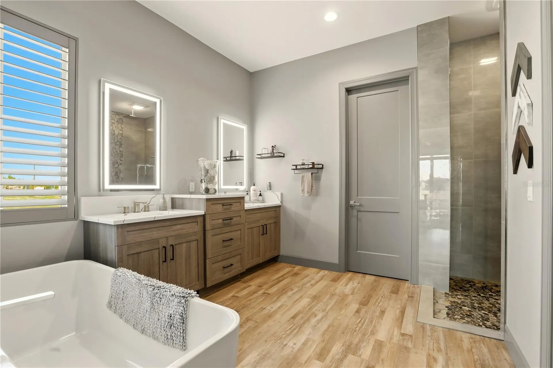 1616 N Old Burnt Store Road N Cape Coral FL 33993