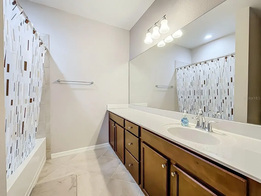 20149 Lagente Circle Venice FL 34293