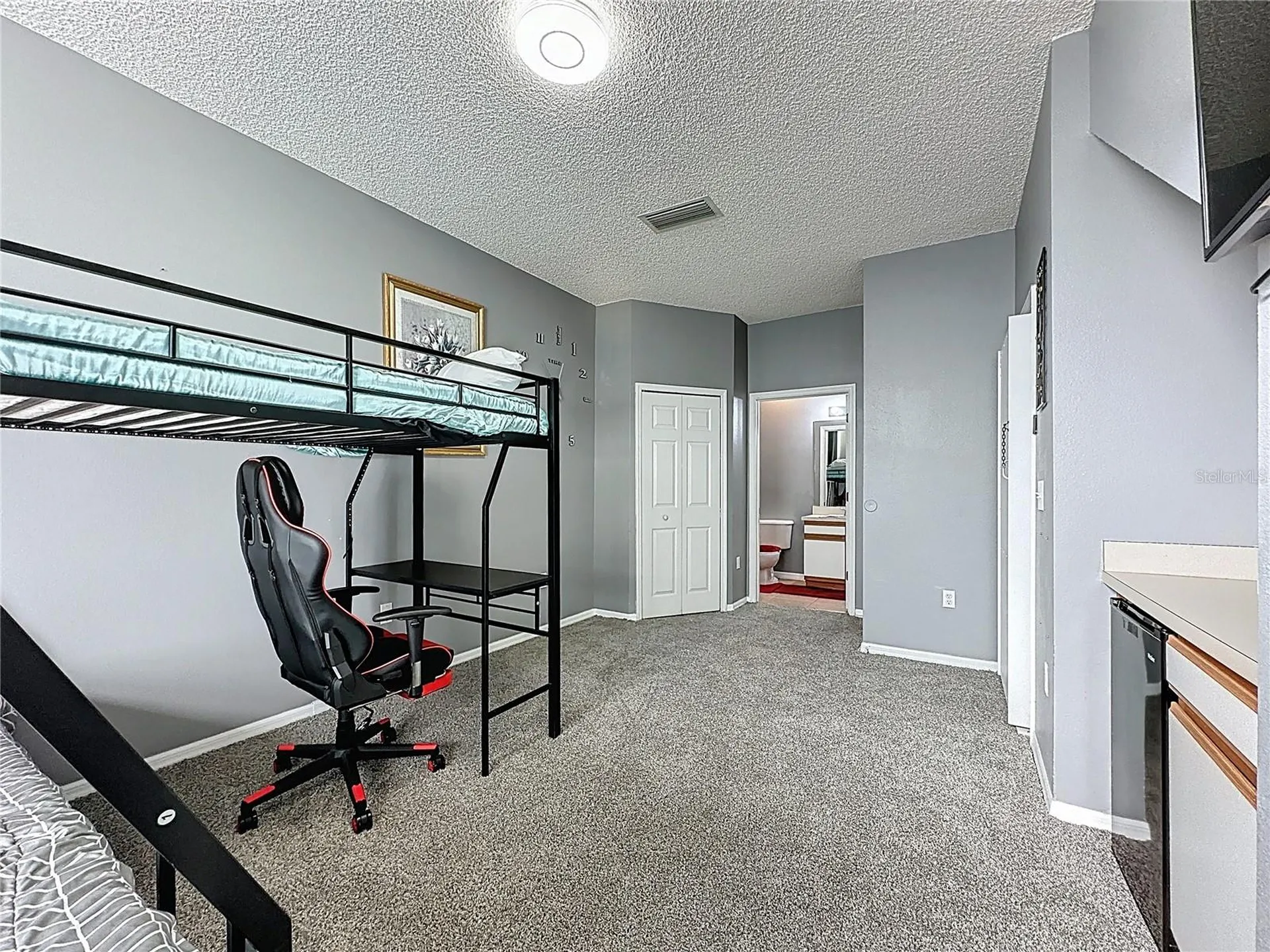 8401 Crystal Cove Loop Kissimmee FL 34747