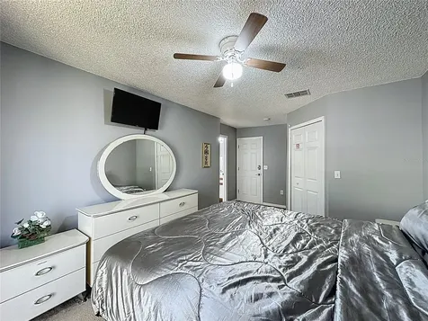 8401 Crystal Cove Loop Kissimmee FL 34747