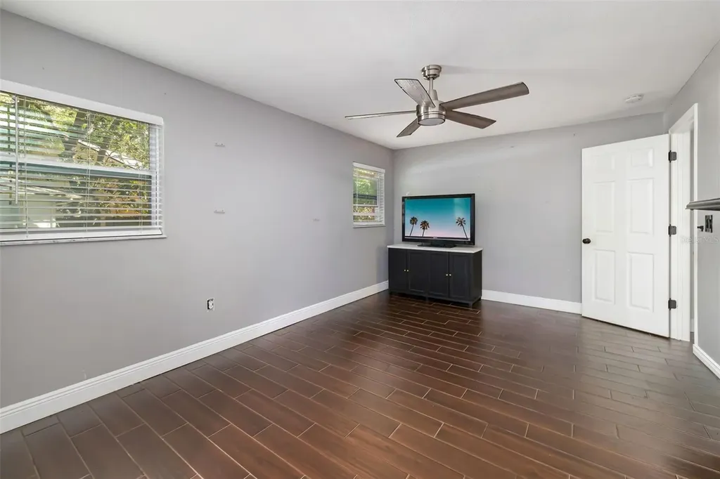186 Sunward Avenue Palm Harbor FL 34684