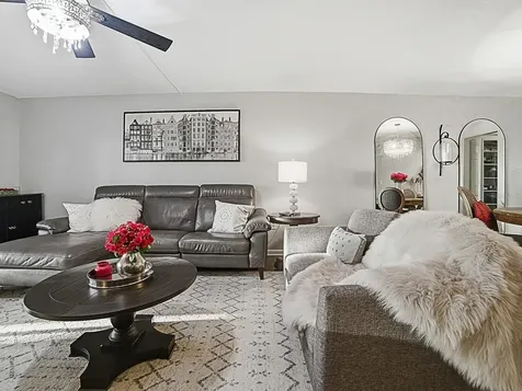 601 N Mcdonald Street Mount Dora FL 32757