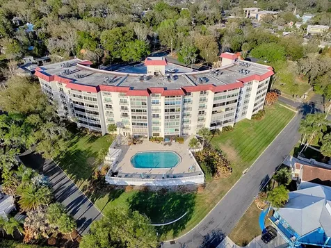 601 N Mcdonald Street Mount Dora FL 32757