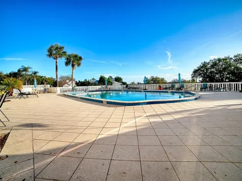 601 N Mcdonald Street Mount Dora FL 32757