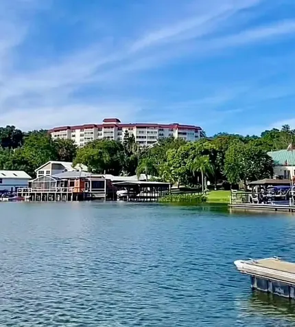 601 N Mcdonald Street Mount Dora FL 32757