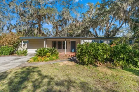 412 Berwick Avenue Temple Terrace FL 33617