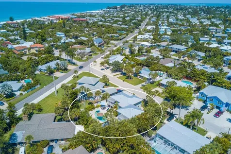 305 57th Street Holmes Beach FL 34217