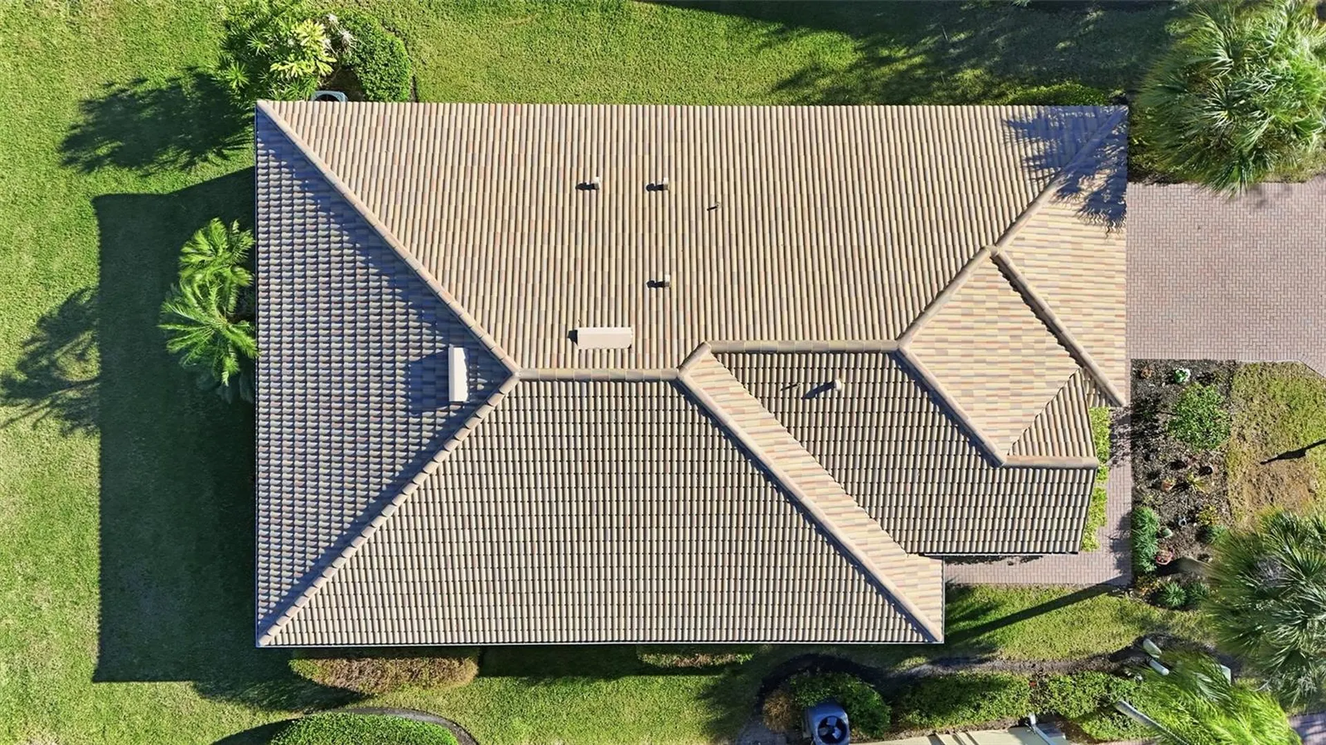 13056 Silver Thorn Loop North Fort Myers FL 33903