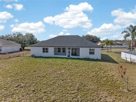 183 Lake Thomas Winter Haven FL 33880