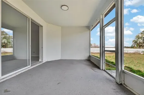 183 Lake Thomas Winter Haven FL 33880