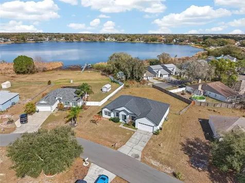 183 Lake Thomas Winter Haven FL 33880