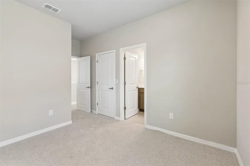 618 Kingswood Court Bradenton FL 34212