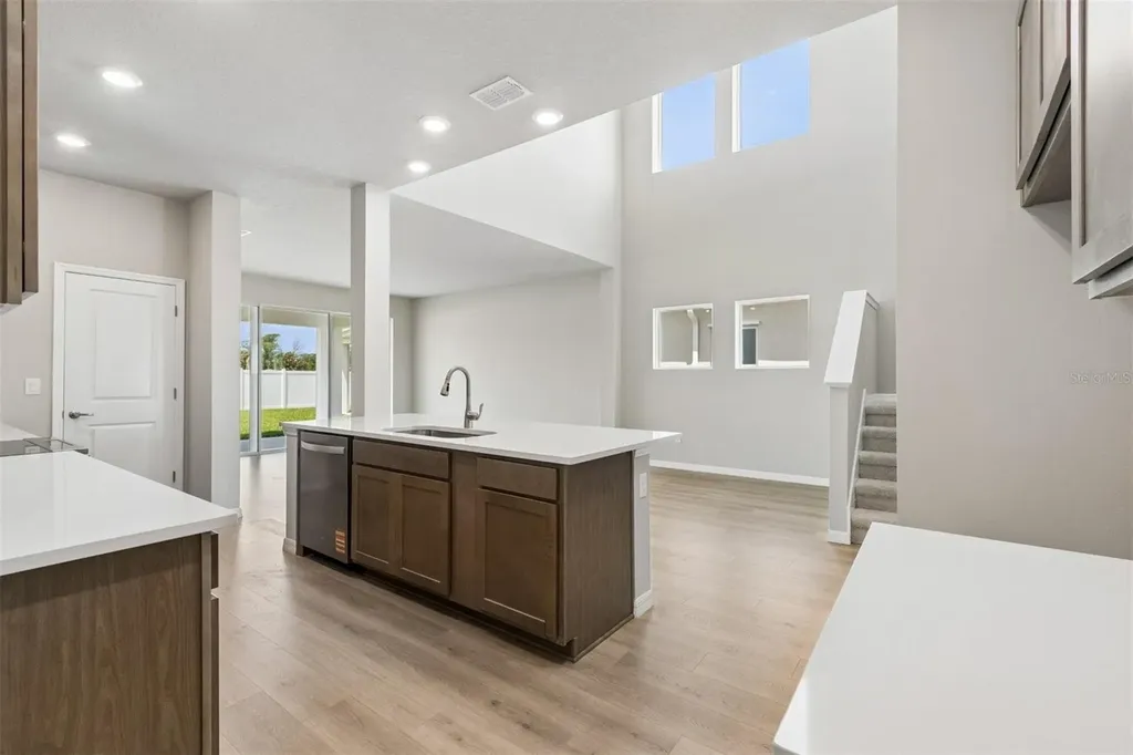 618 Kingswood Court Bradenton FL 34212